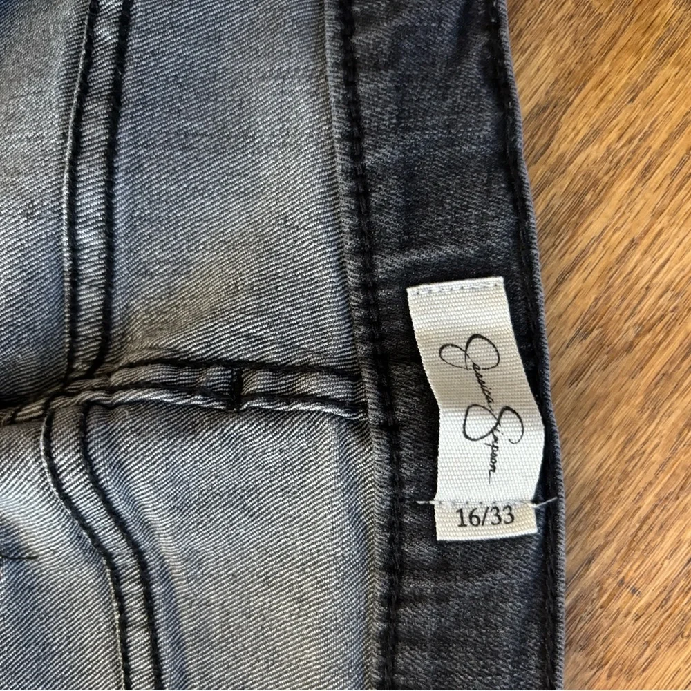Jessica Simpson Gray Flare & Wide Leg Jeans - Picture 3 of 3